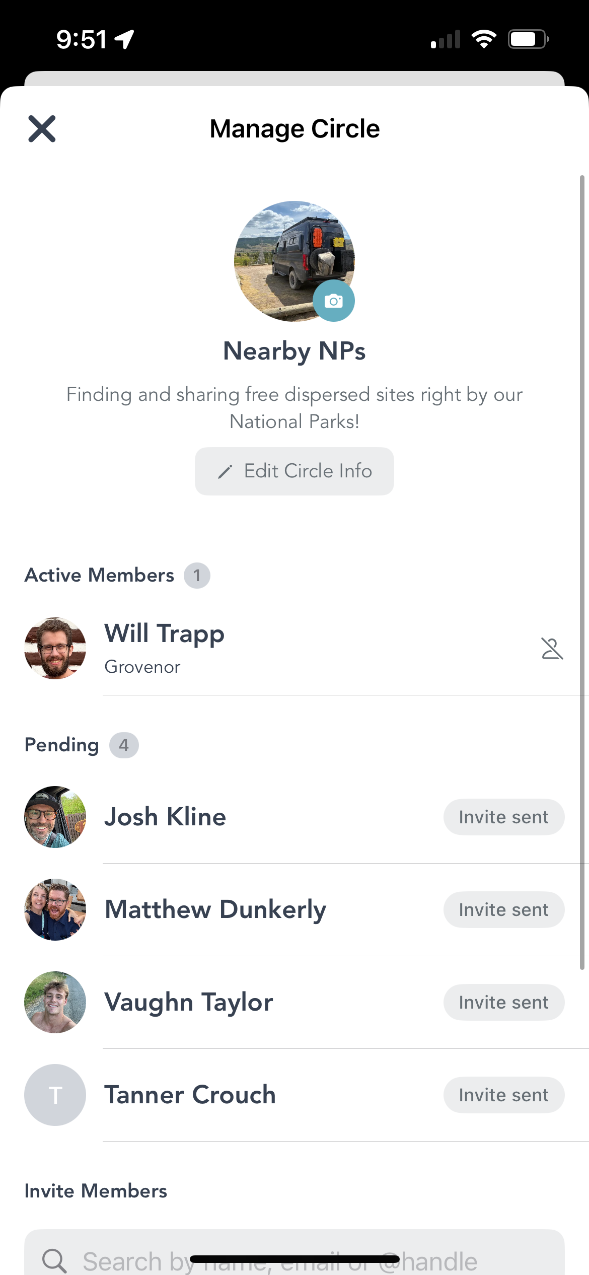 Grover app showing the Manage Circle screen with Active Members, Pending invites, and Invite Members search